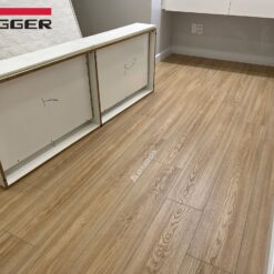 Alternative view of Sàn gỗ Egger Đức AQUA 8mm EPL179