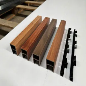 Lam Treo Trần, Lam Hộp, Trần nhựa Giả Gỗ 40x60mm - Ảnh 4