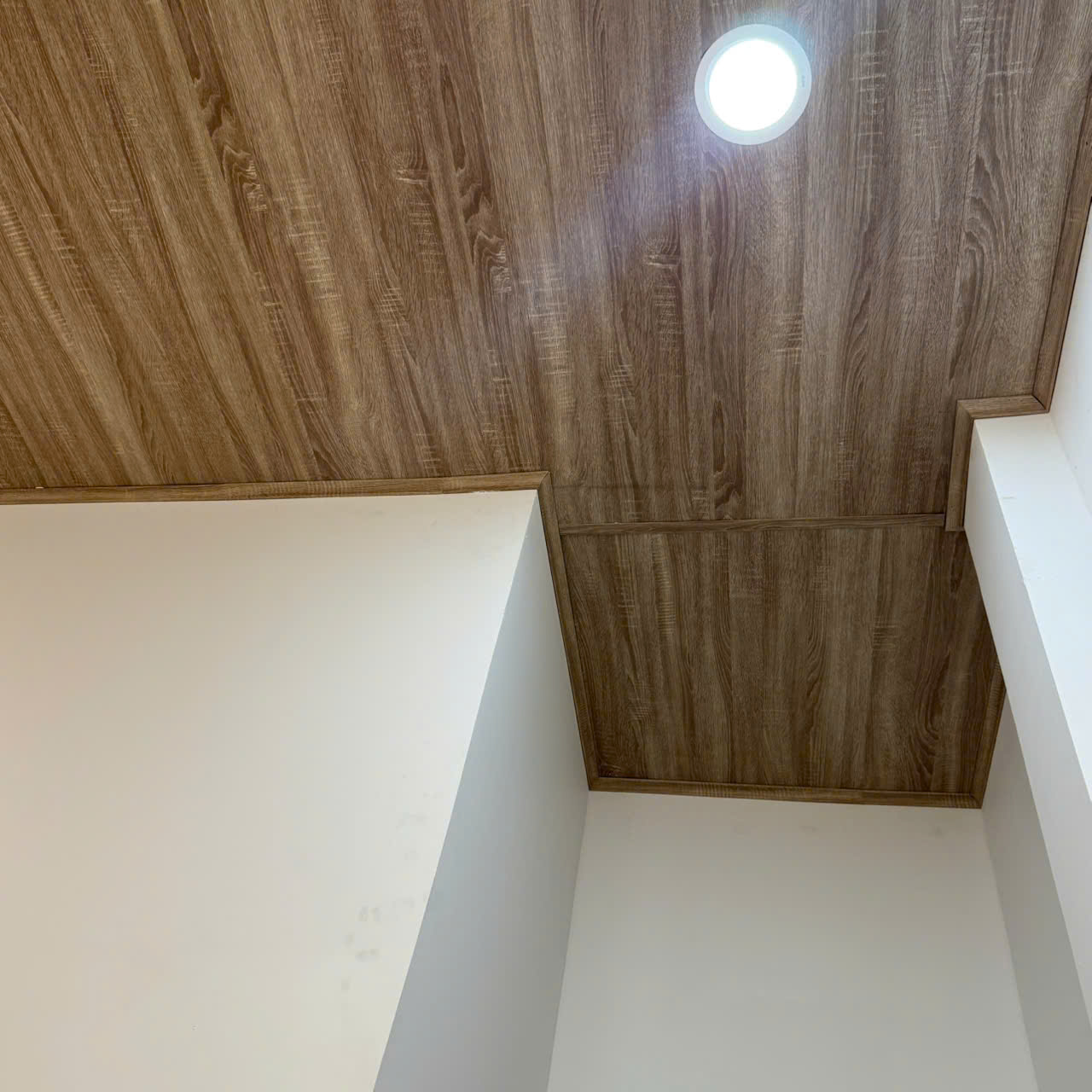 Tấm nhựa ốp tường Nano Strong